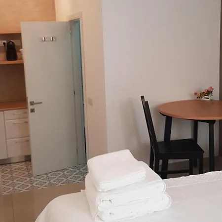 Bright & Modern Studio,sliema Σλιέμα