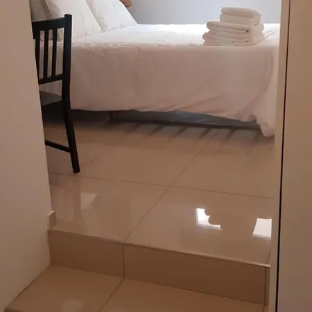 Bright & Modern Studio,sliema Apartamento